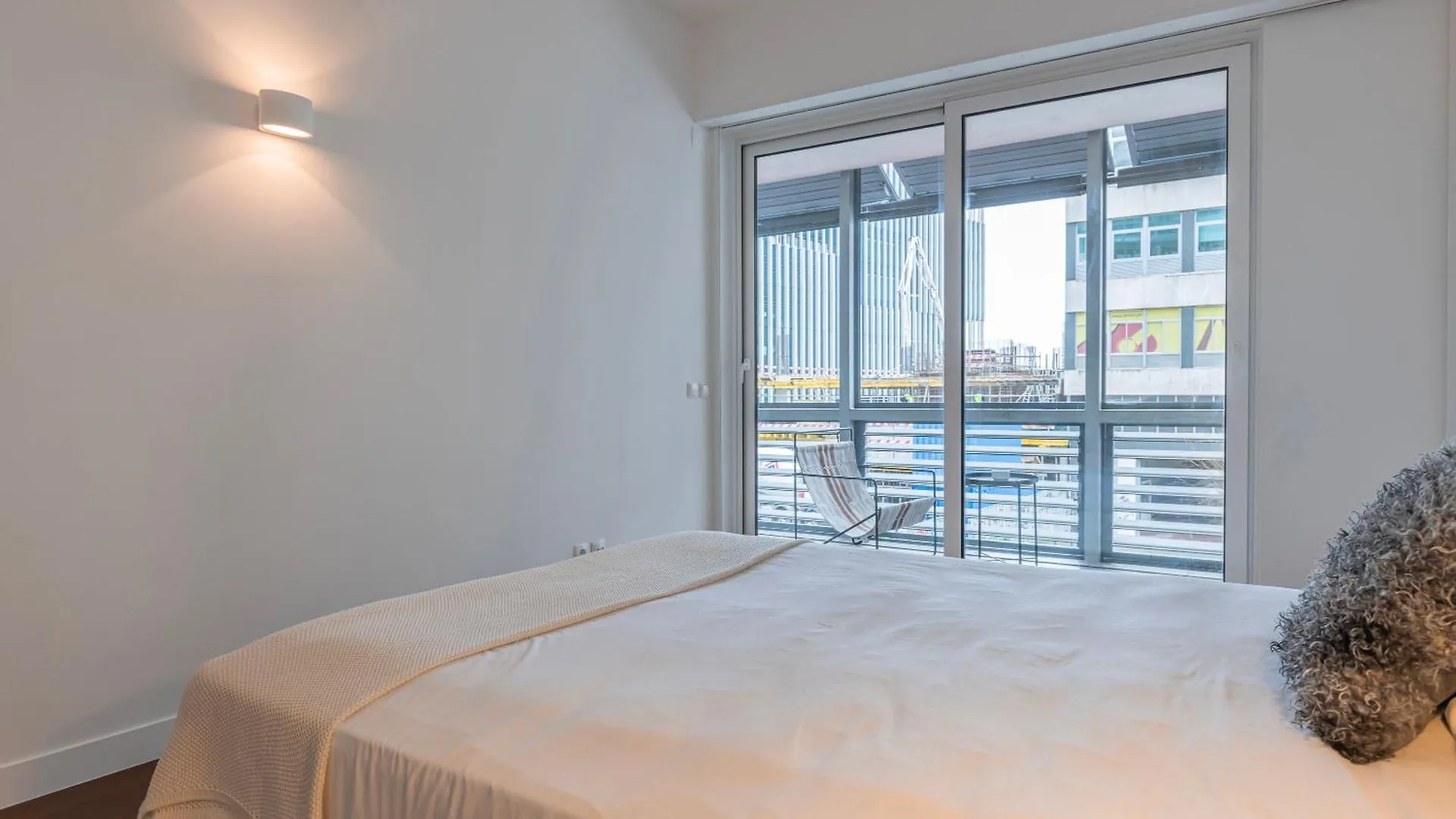 Daire Classy 3Bdr Property By Lovelystay Lisboa