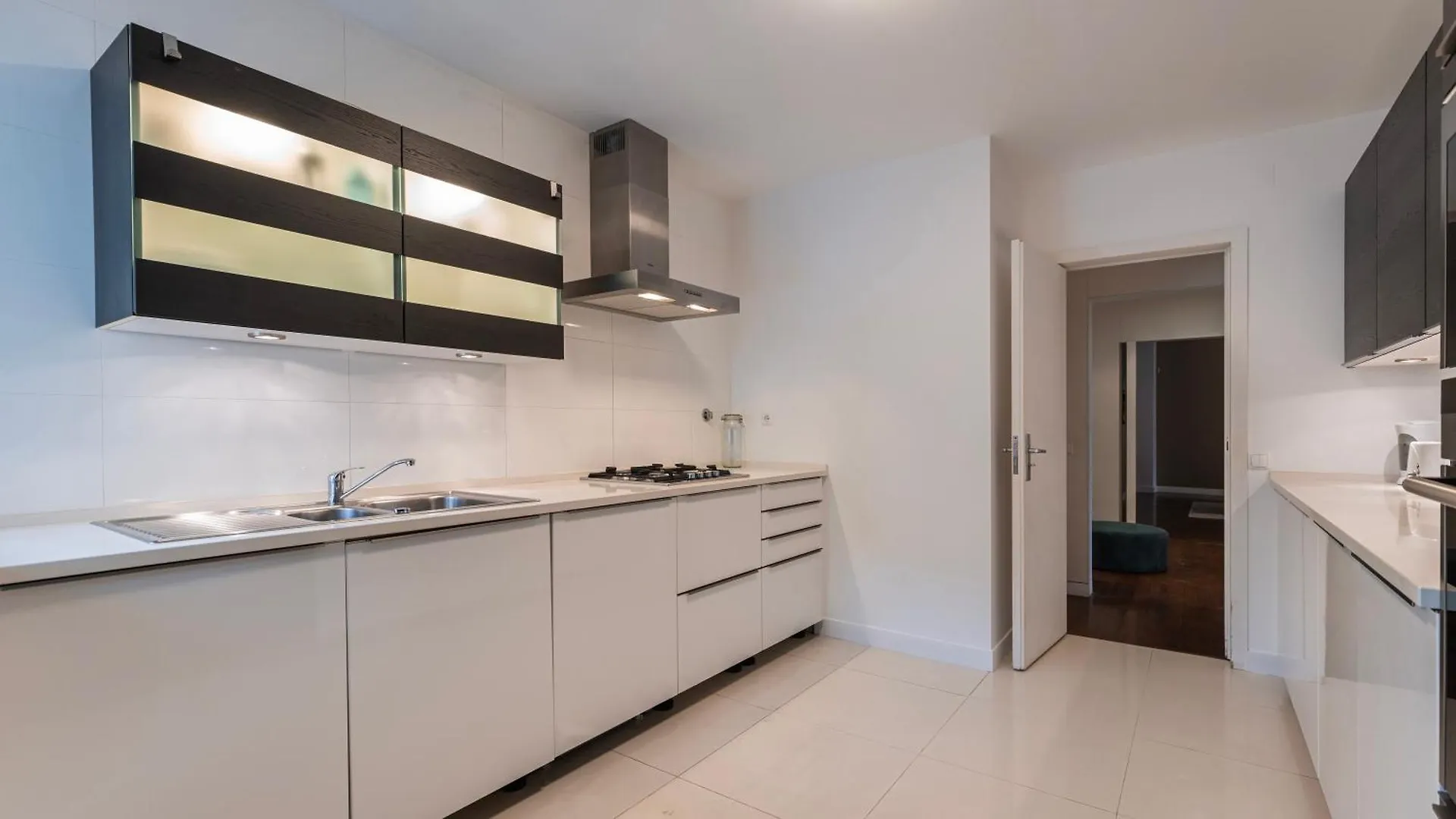 Apartment Classy 3Bdr Property By Lovelystay Lisbon
