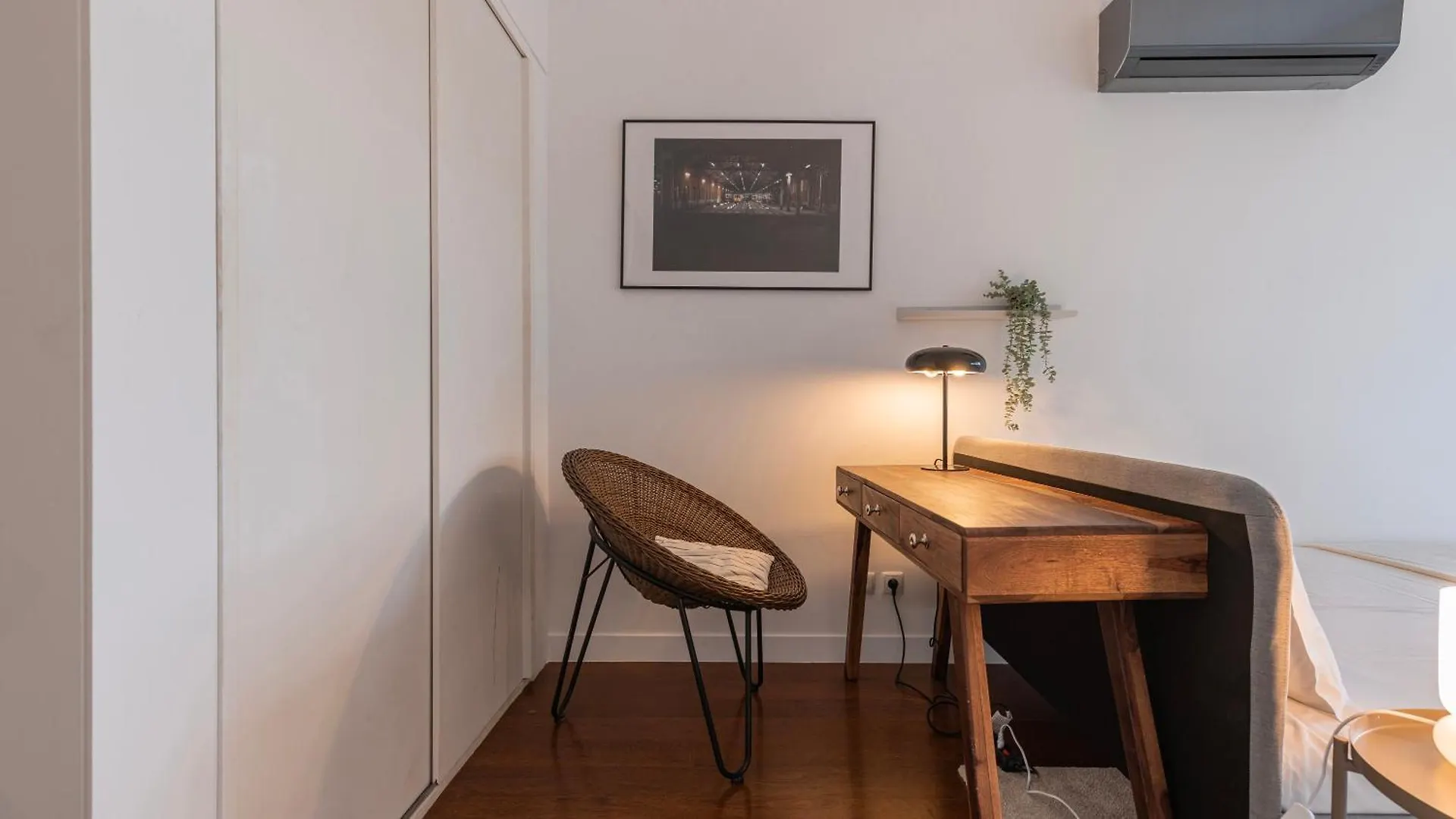 Classy 3Bdr Property By Lovelystay Lisbon Apartment