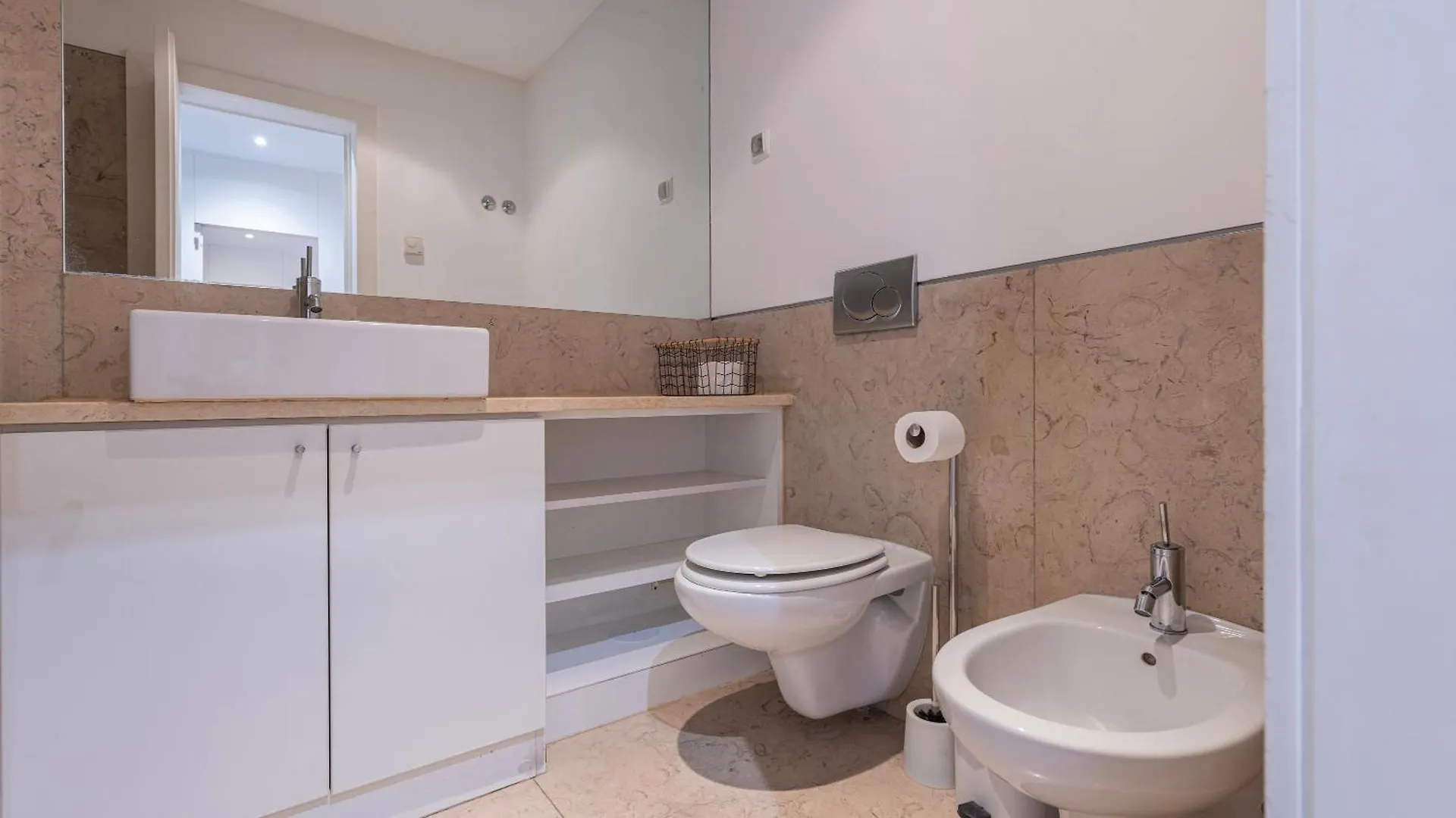 Apartment Classy 3Bdr Property By Lovelystay Lisbon
