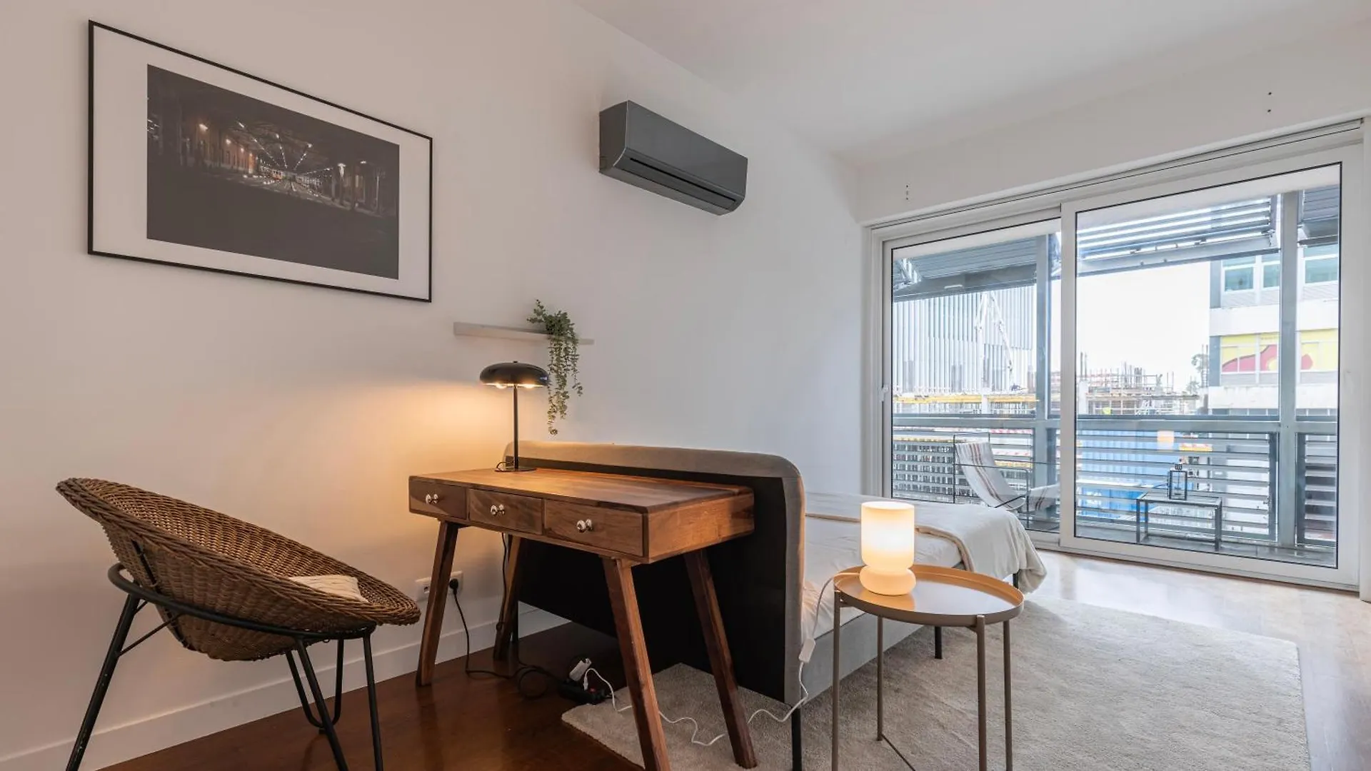 Apartment Classy 3Bdr Property By Lovelystay Lisbon